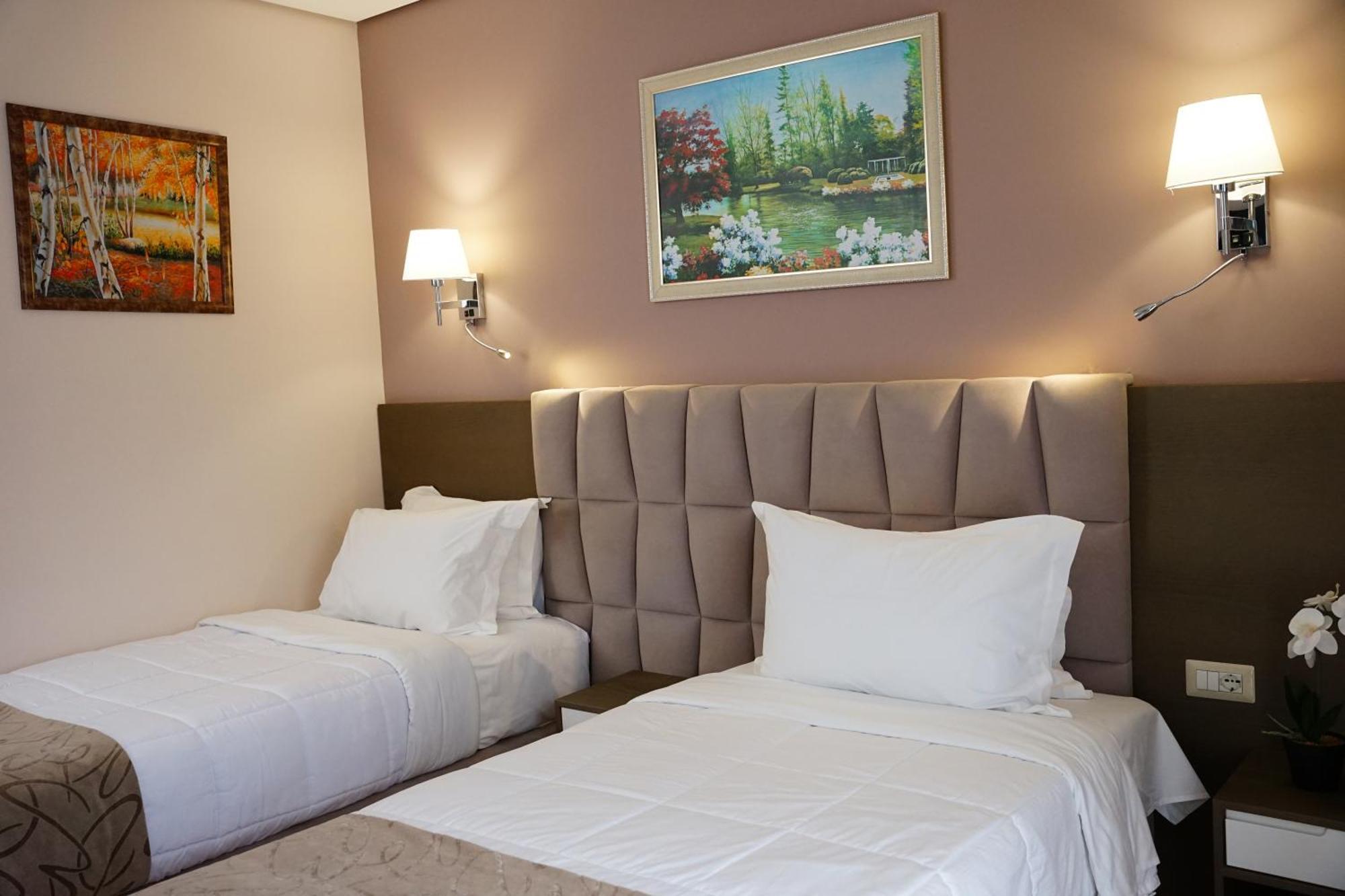 Doanesia Premium Hotel & Spa تيرانا المظهر الخارجي الصورة